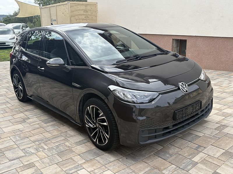 Volkswagen ID.3 (2020) PRO 62kwh, 150kw - fotka 5 z 13