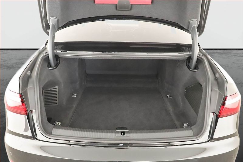 Audi A8 (2019) 50 TDI - fotka 11 z 19