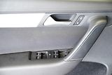 Volkswagen Passat - náhled 12