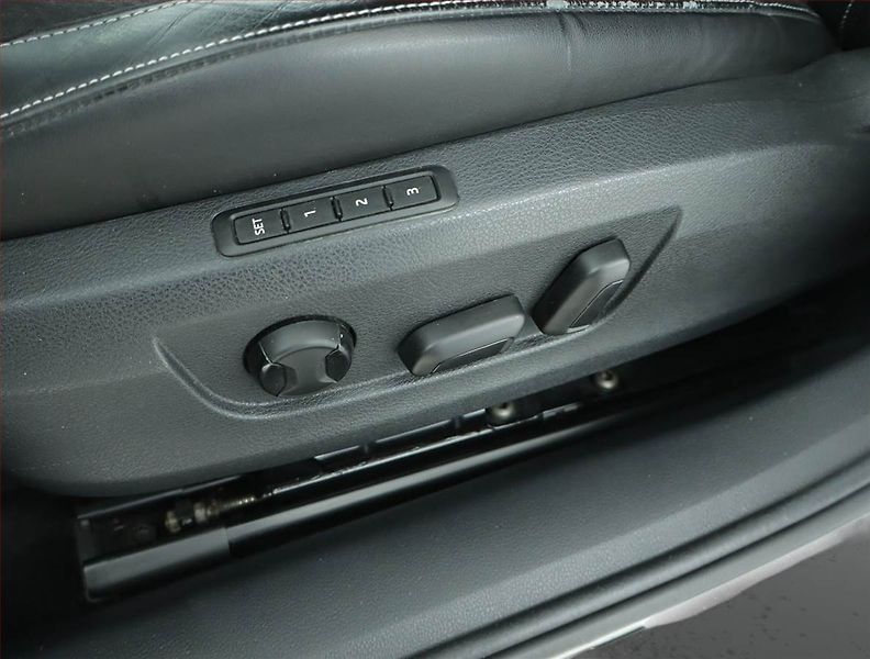 Škoda Superb (2022) Sportline 1.5 TSI - fotka 17 z 18