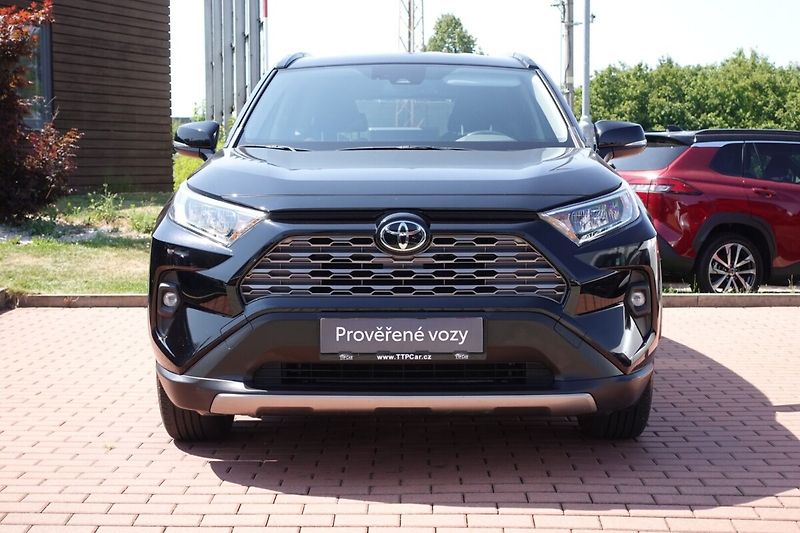 Toyota RAV4 2,0VVT-i A/T 4x4 Comfort Style - fotka 2 z 30