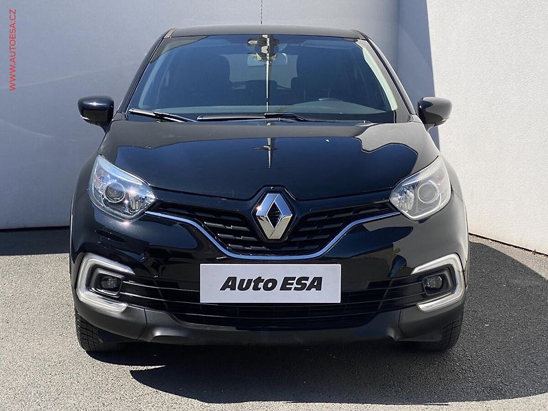 Renault Captur (2019) 1.3 TCe, ČR, Limited, navi, - fotka 2 z 18