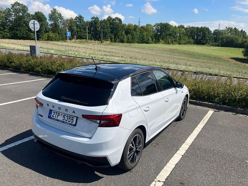 Škoda Fabia (2024) 1.0 TSI Monte Carlo - fotka 15 z 27