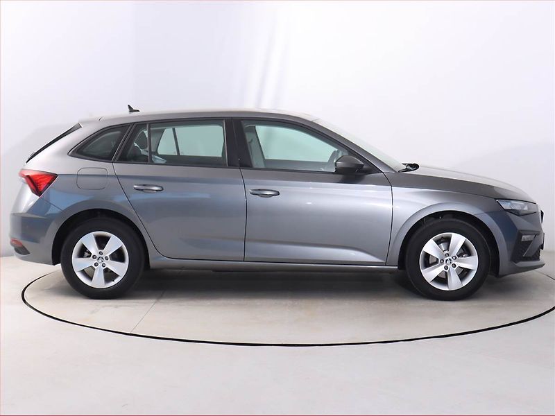 Škoda Scala (2024) Selection 1.0 TSI - fotka 6 z 21
