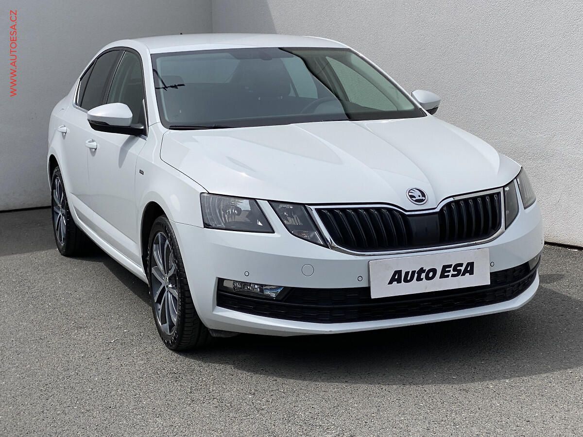 Škoda Octavia 1.6 TDi, Drive, DSG, navi