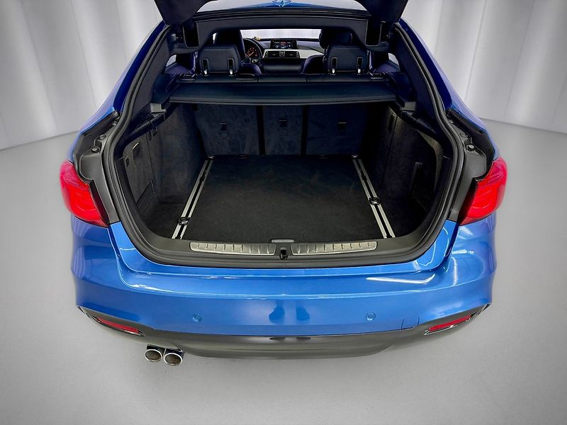 BMW Řada 3 320d GT xDrive M-PAKET - fotka 25 z 26