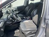 Peugeot 2008 (2016) 1.2 PT, AT, navi - náhled 9