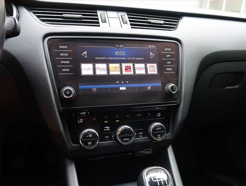 Škoda Octavia (2019) Style 1.5 TSI - fotka 12 z 20