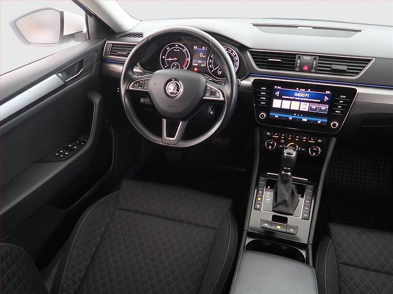 Škoda Superb (2018) Ambition 2.0 TDI, Automat - fotka 7 z 21