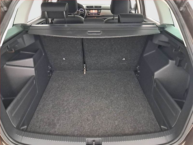 Škoda Fabia (2019) Style 1.0 TSI, Park. senzory - fotka 13 z 19