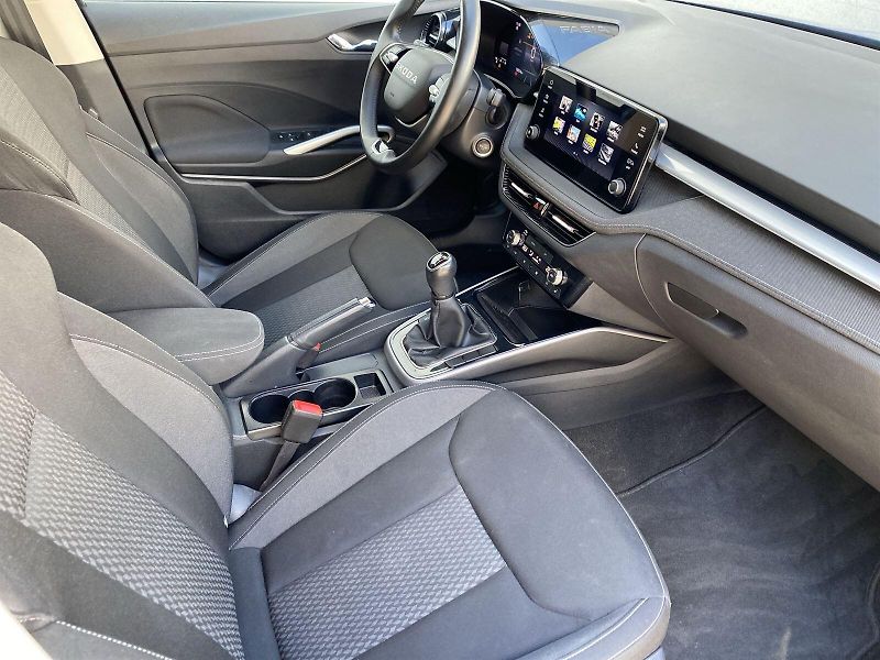 Škoda Fabia (2025) 1.0 TSI Top Selection - fotka 10 z 33