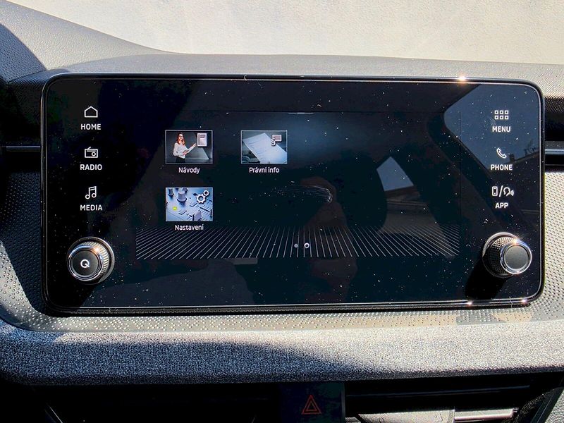 Škoda Kamiq (2025) 1,0TSI 85KW SELECTION - fotka 9 z 29