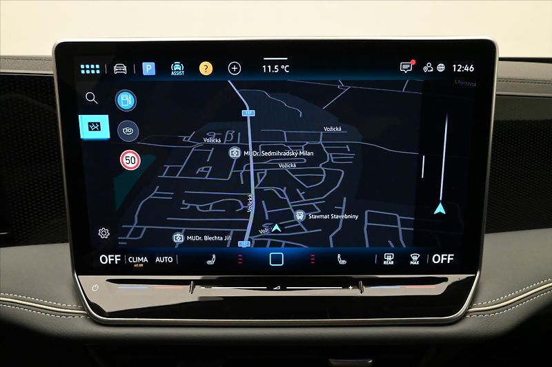 Volkswagen Passat 2,0 TDI 110kW DSG Business Zár - fotka 18 z 32