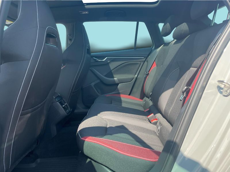 Škoda Scala 1.5 TSi DSG 7st. Monte Carlo - fotka 12 z 28