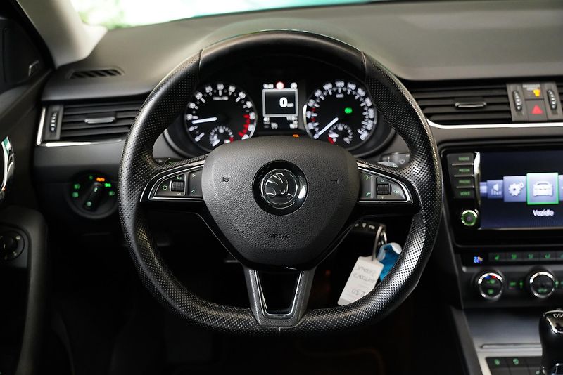 Škoda Octavia - fotka 17 z 26