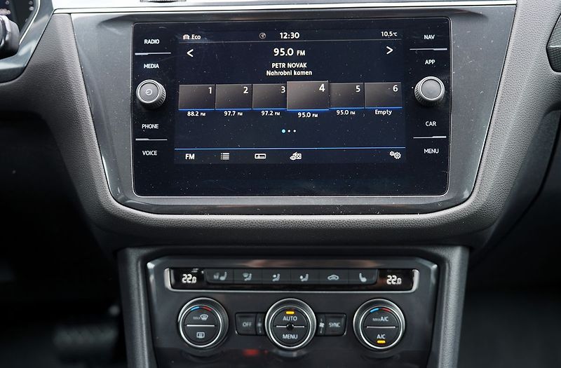 Volkswagen Tiguan Allspace 2.0 TSI 4Motion/DSG/Highline - fotka 43 z 48