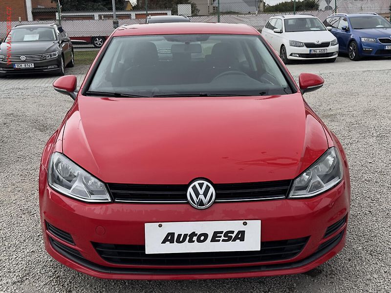 Volkswagen Golf (2013) 1.2TSi, AC - fotka 2 z 16