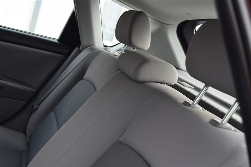 Mazda 3 1,4 i 62KW NOVÁ STK PO SERVISE - fotka 16 z 40