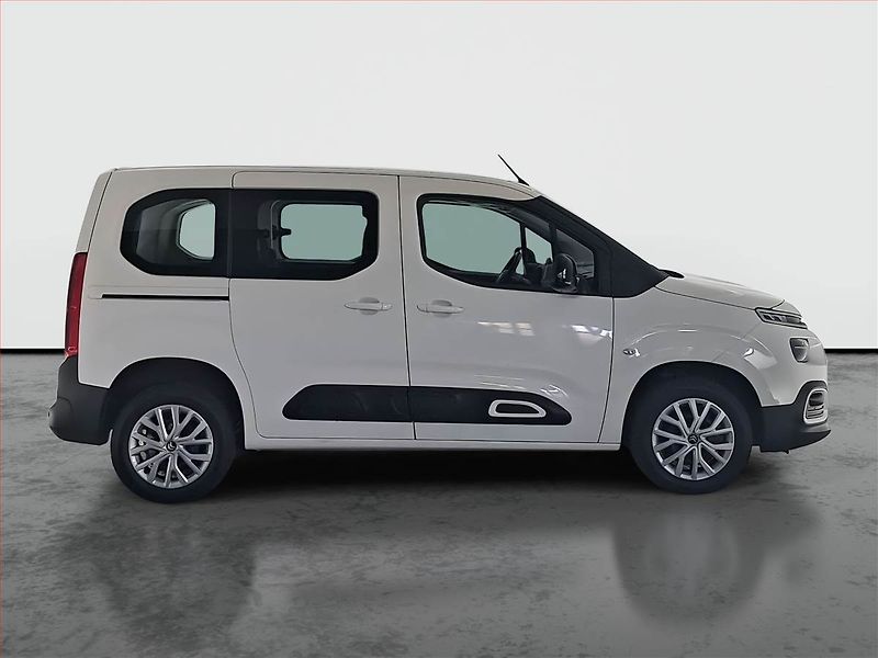 Citroën Berlingo (2022) Feel 1.5 BlueHDi, 5Míst, 818kg - fotka 6 z 19