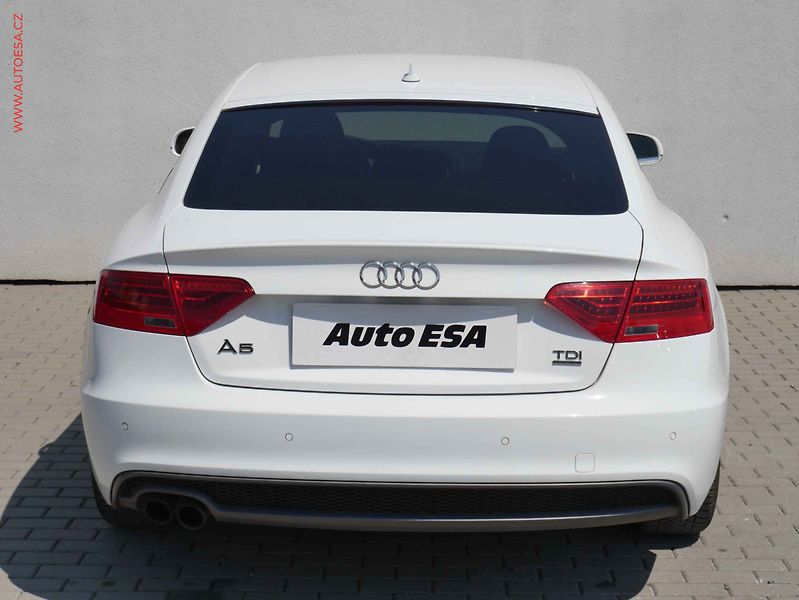 Audi A5 (2014) 2.0TDi Quattro, ČR, S-line - fotka 5 z 21