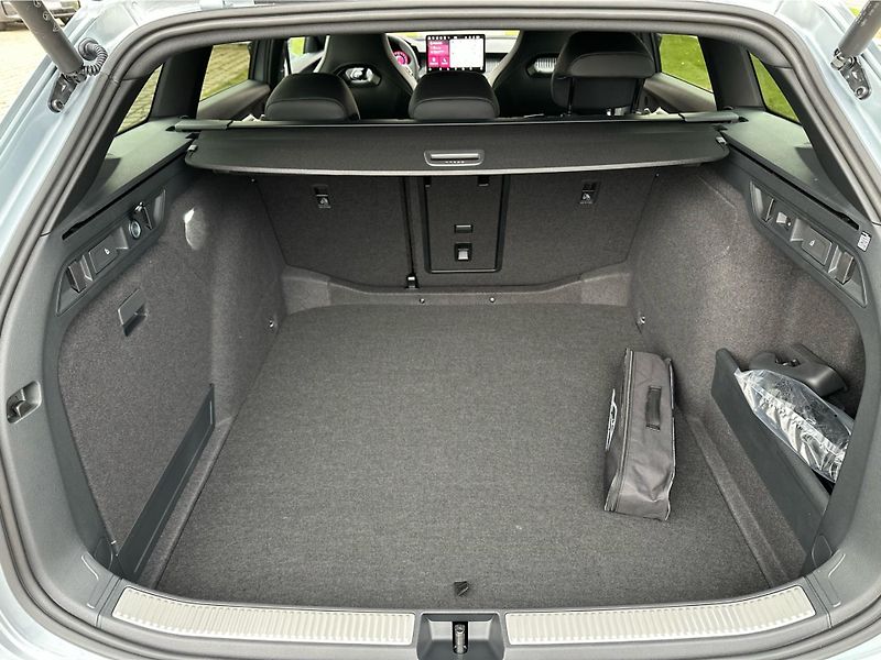 Škoda Superb (2026) 2,0 TDI 110 kW 7-stup. automat - fotka 12 z 24