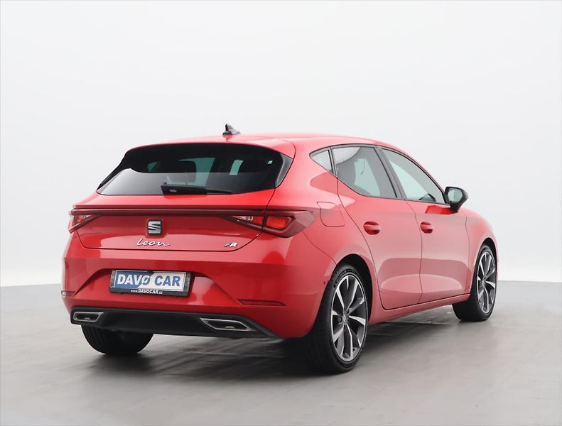 Seat Leon FR 1,5 TSI 96kW Full Link - fotka 7 z 28