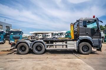 MAN TGS (2022) 33.470 6x4 JNK EURO 6 - fotka 4 z 18
