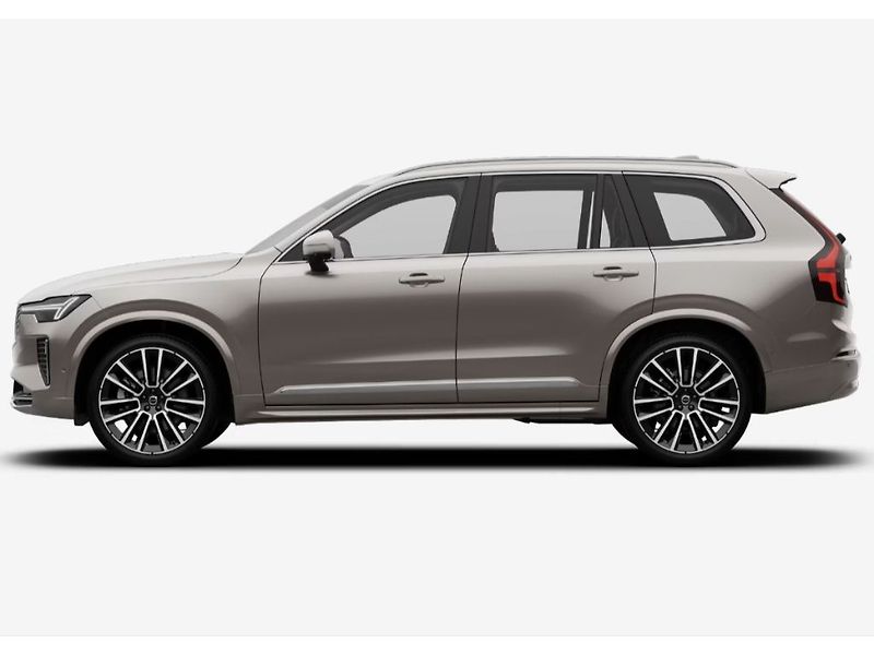 Volvo XC90 Ultra Bright B5 184kW - fotka 9 z 13