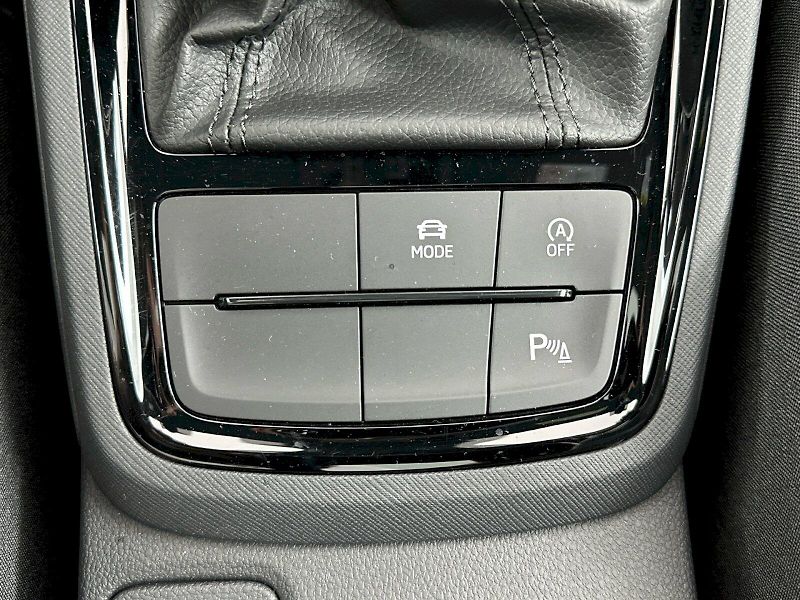 Škoda Kamiq (2025) DSG 1.0TSI 85kW Monte Carlo - fotka 24 z 32