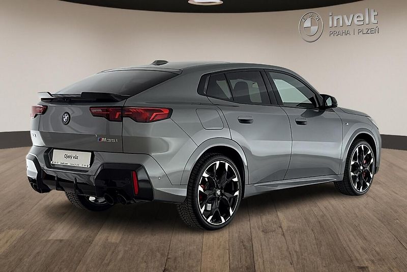 BMW X2 M35i xDrive - fotka 3 z 24