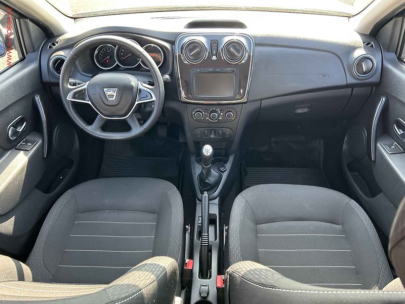Dacia Logan (2020) 1.0i, 2.maj,ČR, AC, TZ - fotka 8 z 14