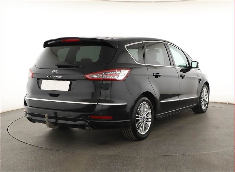 Ford S-MAX (2017) Vignale 2.0 EcoBoost, Automat - fotka 5 z 20