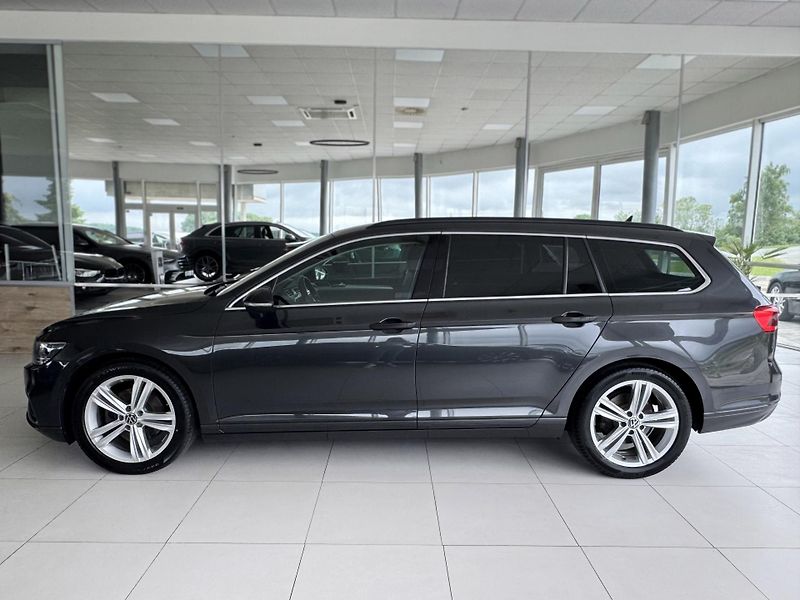 Volkswagen Passat Variant 1,5TSI 110kW DSG*Navi*Kamera - fotka 8 z 35