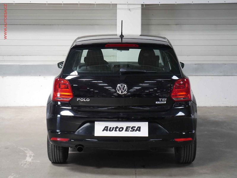 Volkswagen Polo (2016) 1.2 TSi, ČR, AC, STK6/28 - fotka 5 z 14