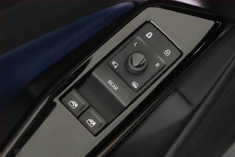 Volkswagen ID.4 (2021) GTX (82 kWh), SoH 92% - fotka 17 z 18