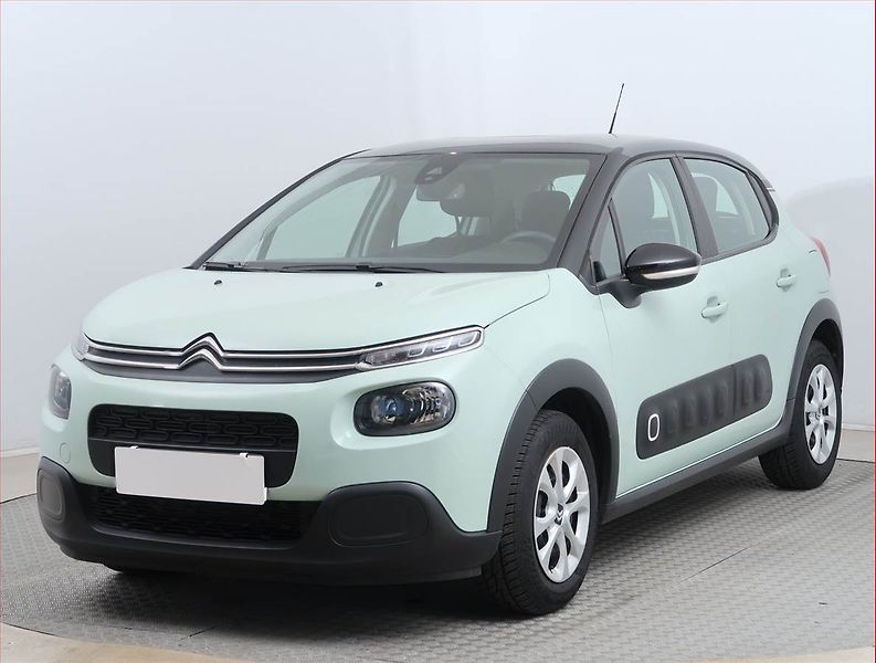 Citroën C3 (2018) 1.2 PureTech, ČR,1.maj - fotka 2 z 14