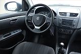 Suzuki Swift (2015) 1.2, Tempomat, Park. senzory - náhled 7