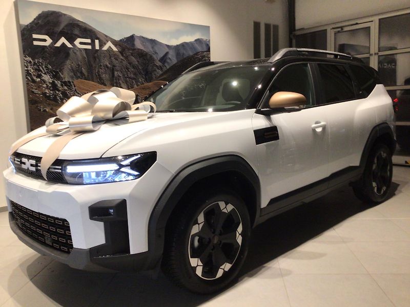 Dacia Bigster (2026) LPG EXTREM EL. STŘEŠNÍ OKNO  - fotka 1 z 18