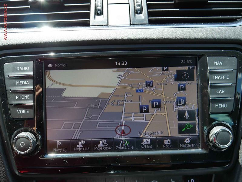 Škoda Octavia (2014) 2.0TDi, DSG, navi, bixen - fotka 17 z 21