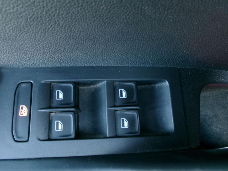 Škoda Octavia 4X4 AUTOKLIMA TAŽNÉ - fotka 29 z 34