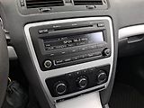 Škoda Octavia (2011) 1.6 TDI 4x4, 4X4, Tempomat - náhled 12