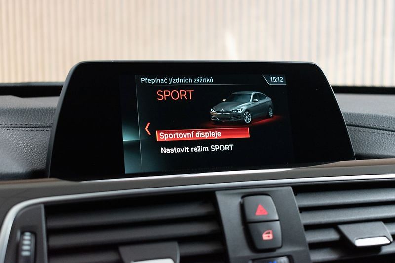 BMW Řada 3 GT 320d xDrive SPORT*KEYLESS* - fotka 27 z 45
