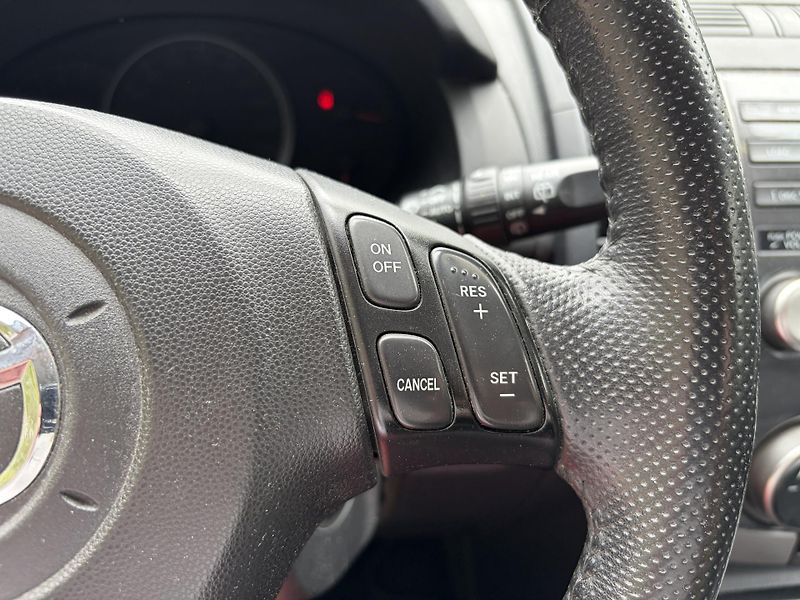 Mazda 5 2.0 Top - fotka 28 z 29