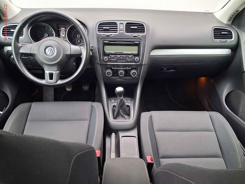Volkswagen Golf (2010) 1.2TSi, STK7/28 - fotka 8 z 17