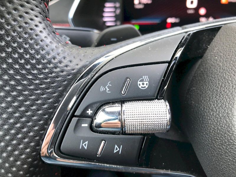 Škoda Octavia (2024) RS TS 180/2.0 A7F - fotka 20 z 30