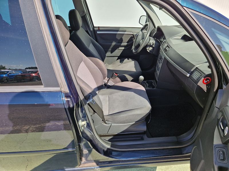 Opel Meriva 1.6 16V Automat - fotka 20 z 28