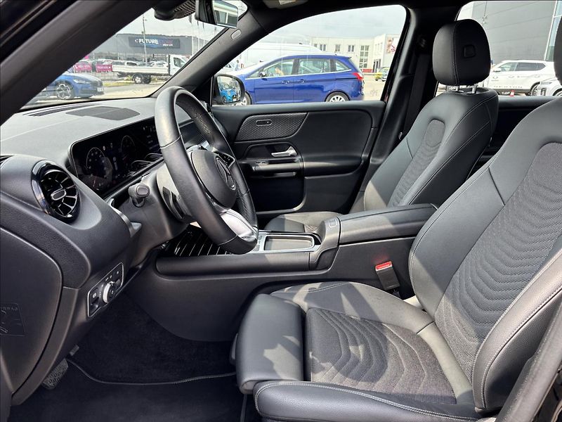 Mercedes-Benz GLB 2,0 200d 110kW 4Matic DCT - fotka 22 z 52