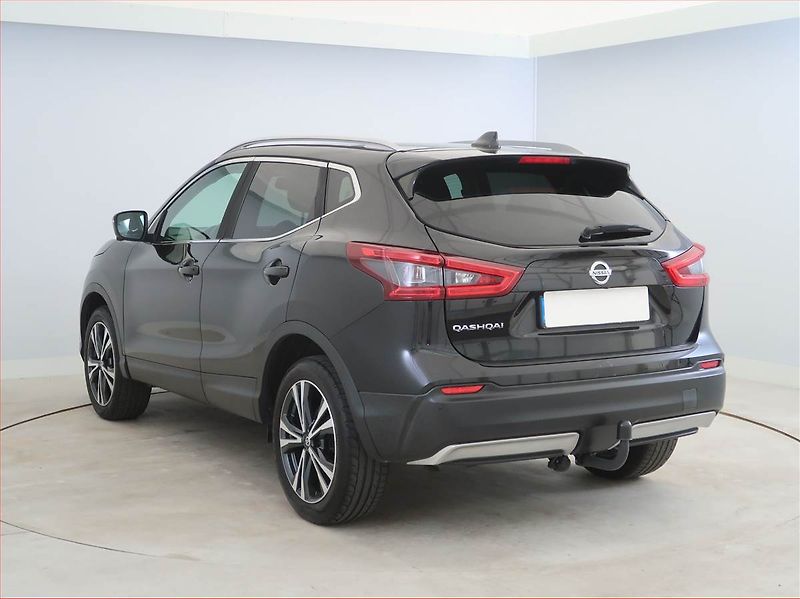 Nissan Qashqai (2018) 1.5 dCi, Navi, Tempomat - fotka 4 z 15