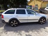Škoda Octavia 2,0   scout - náhled 6