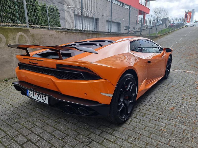 Lamborghini Huracán (2016) LP610-4 ORANGE - SERVIS - fotka 4 z 14